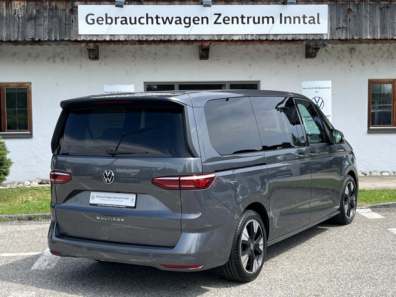 Multivan T7 2,0 TDI DSG Life LÜ (IQLight+Standhzg.)