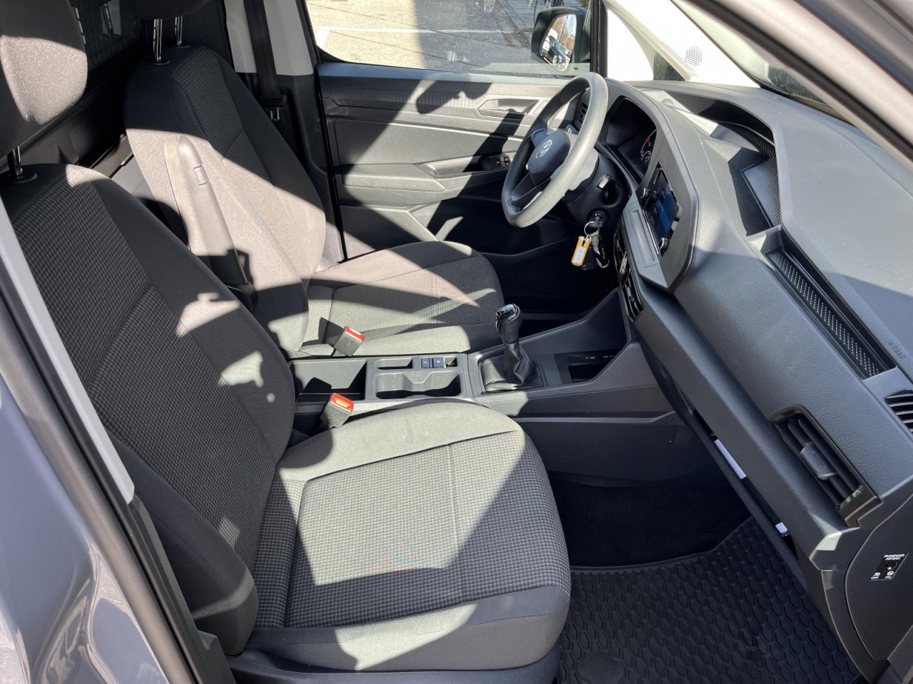 Caddy Cargo 2,0 TDI 4Motion (AHK+RearView+Klima)