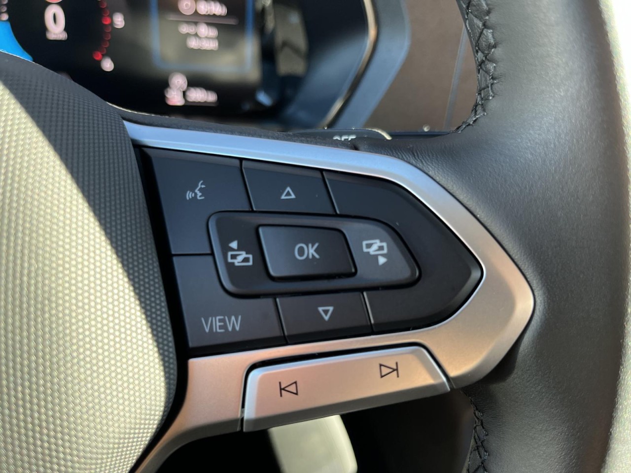 Caddy Kombi 2,0 TDI DSG (Navi+ACC+Sitzhzg.)