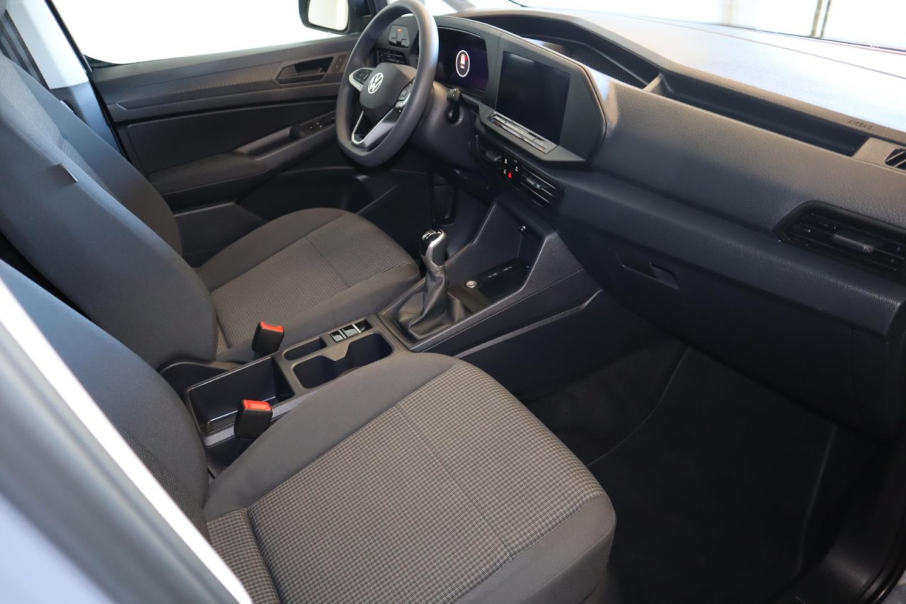 Caddy Kombi 2,0 TDI (Navi+RearView+Sitzhzg.)