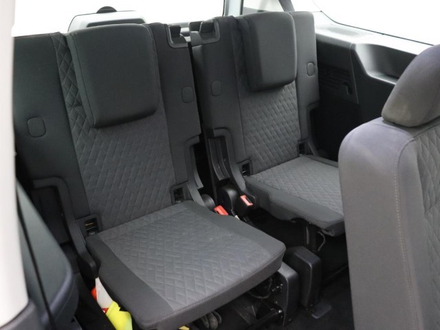 Caddy Maxi Life 2,0 TDI DSG Life (7-Sitzer+ACC+Navi)