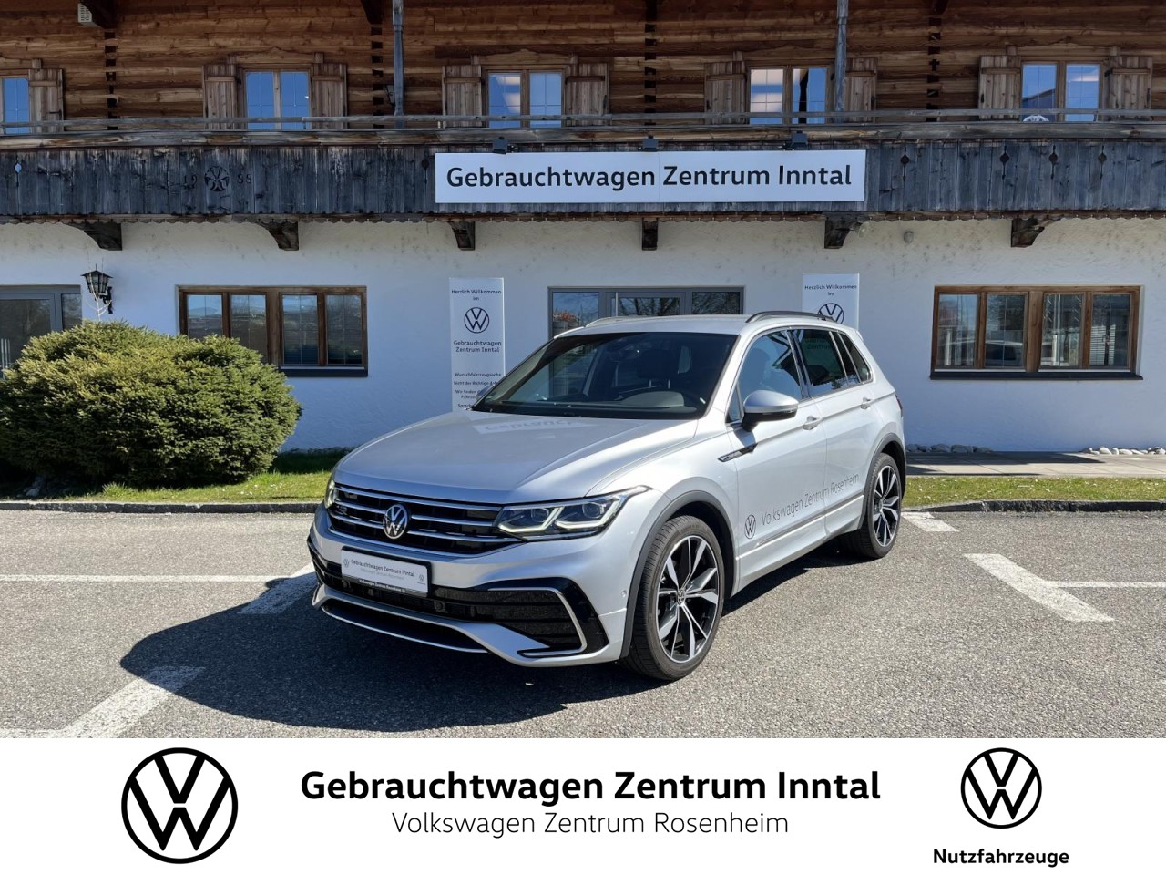 Tiguan 2,0 TDI DSG R-Line (Navi+Stanhzg.+AHK+RearView)