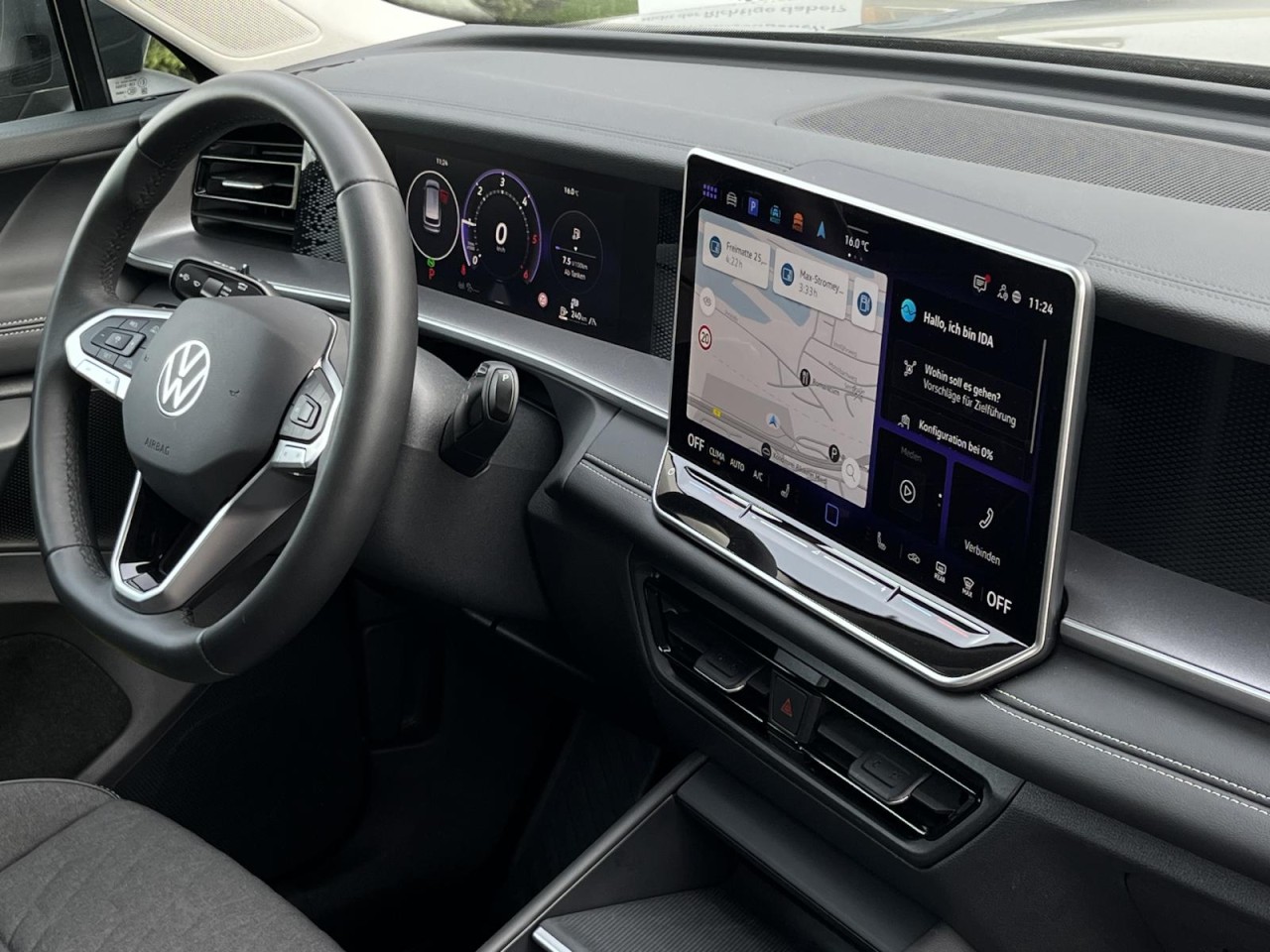 Tayron 2,0 TDI DSG Life 4Motion 7-Sitze (AHK+IQLight+RearView)