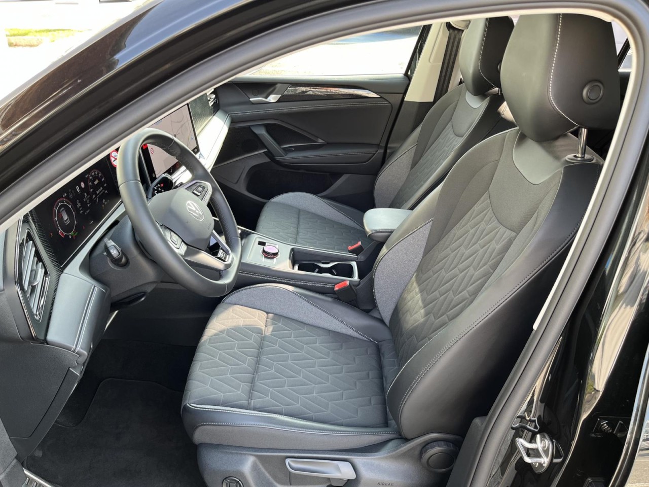 Tiguan 1,5 TSI DSG Goal (ACC+LED+Navi) Klima
