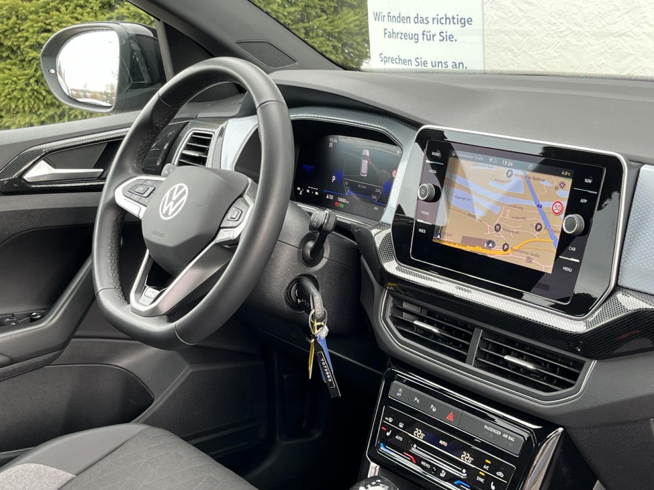 T-Cross 1,0 TSI DSG Goal (LED+Navi+ACC+AHK)