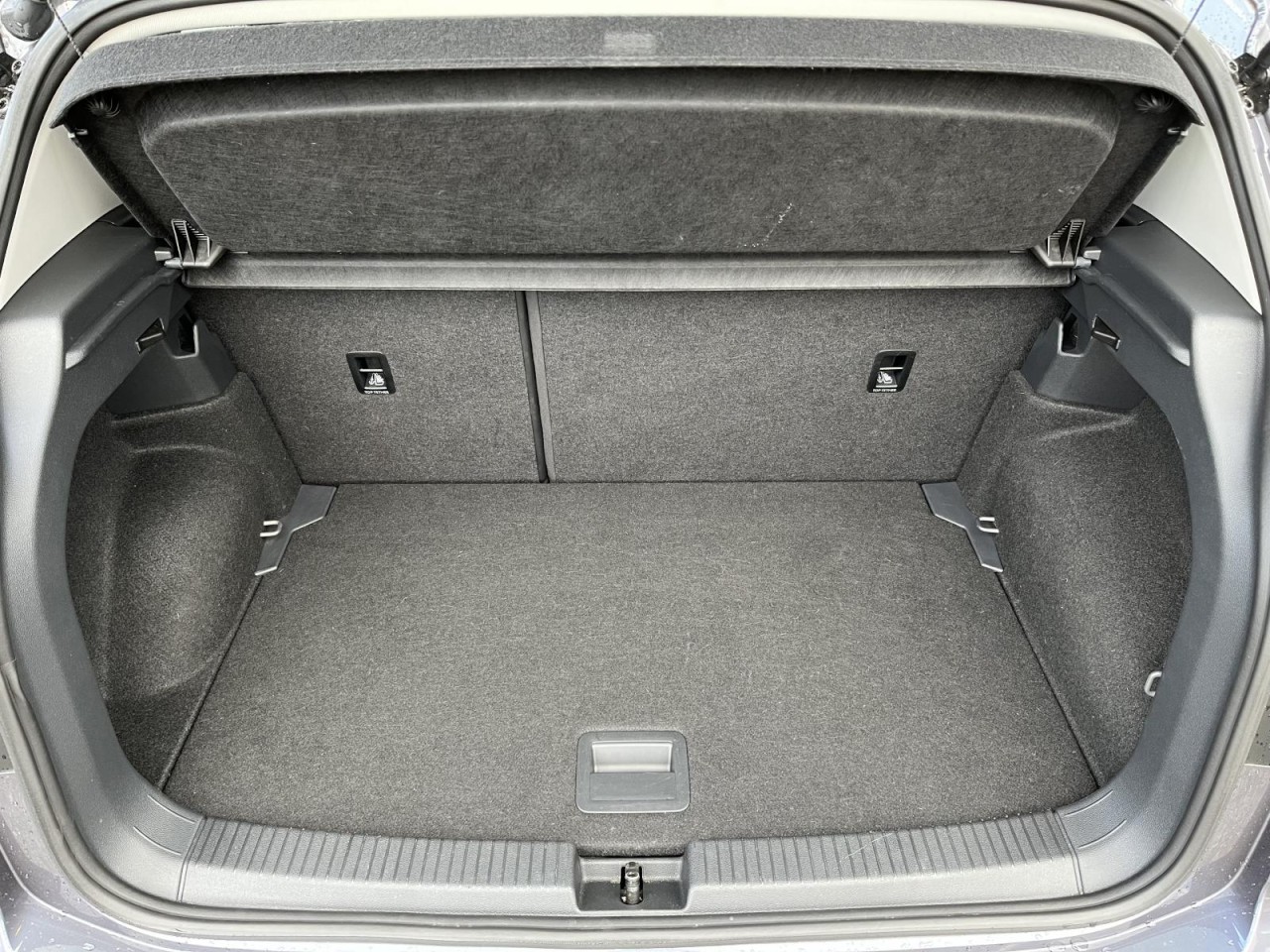 T-Cross 1,0 TSI Goal (Navi+LED+ACC+Sitzhzg.)