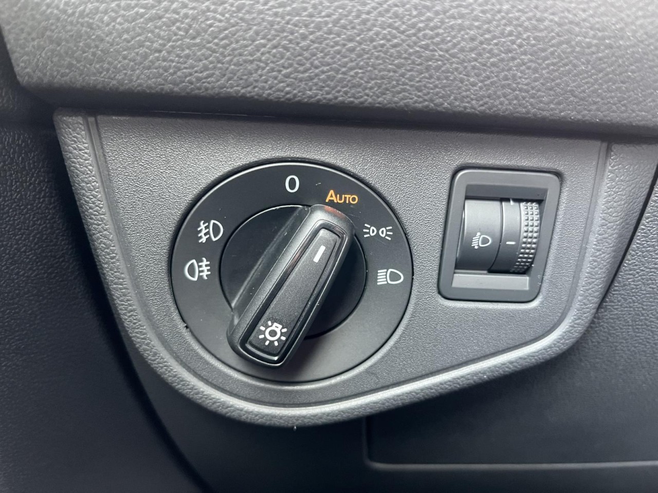 Polo 1,0 TSI DSG Goal (LED+Navi+ACC+RearView)