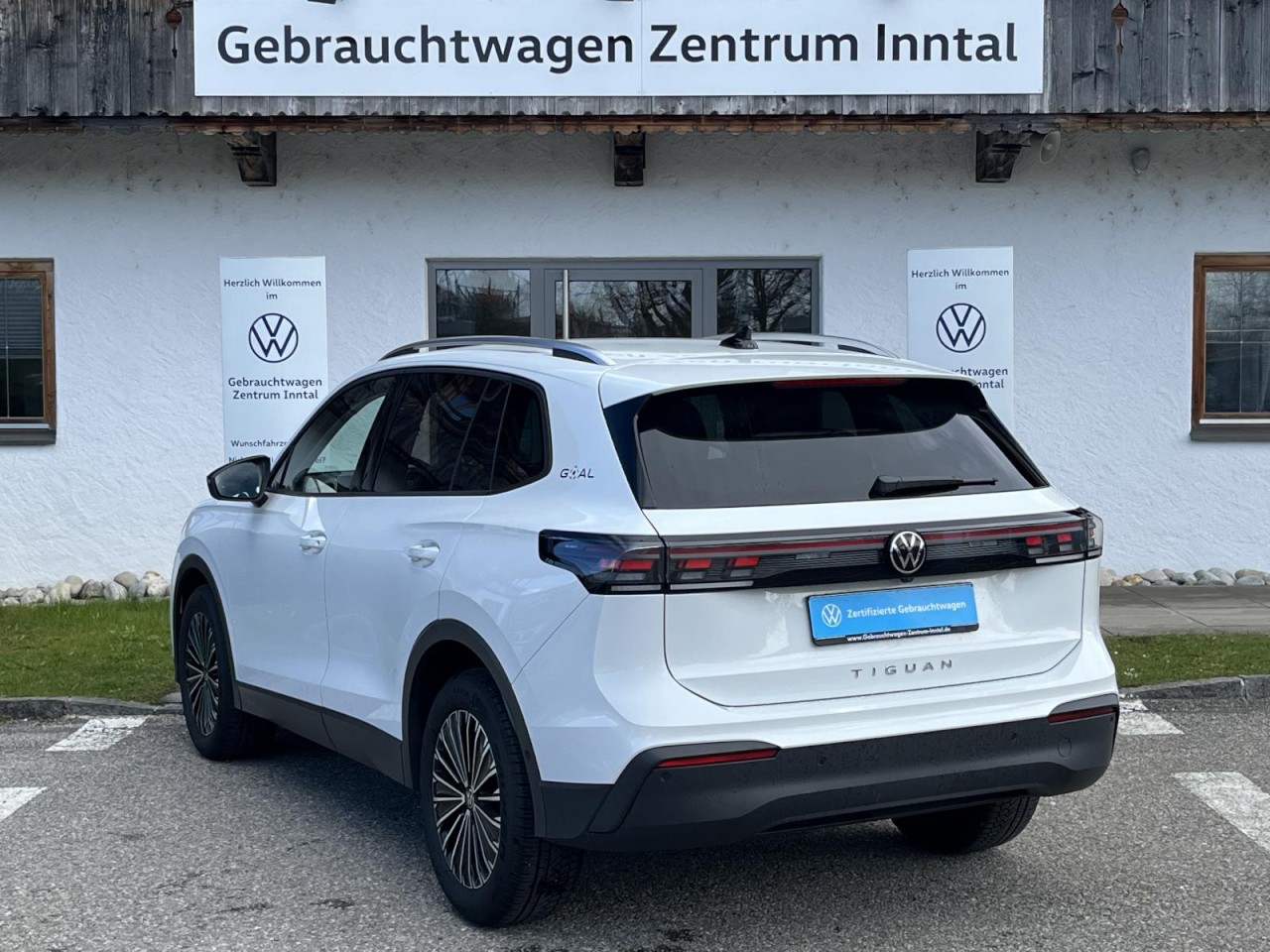 Tiguan 2,0 TDI DSG Goal (Navi+LED+AHK+RearView+ACC)