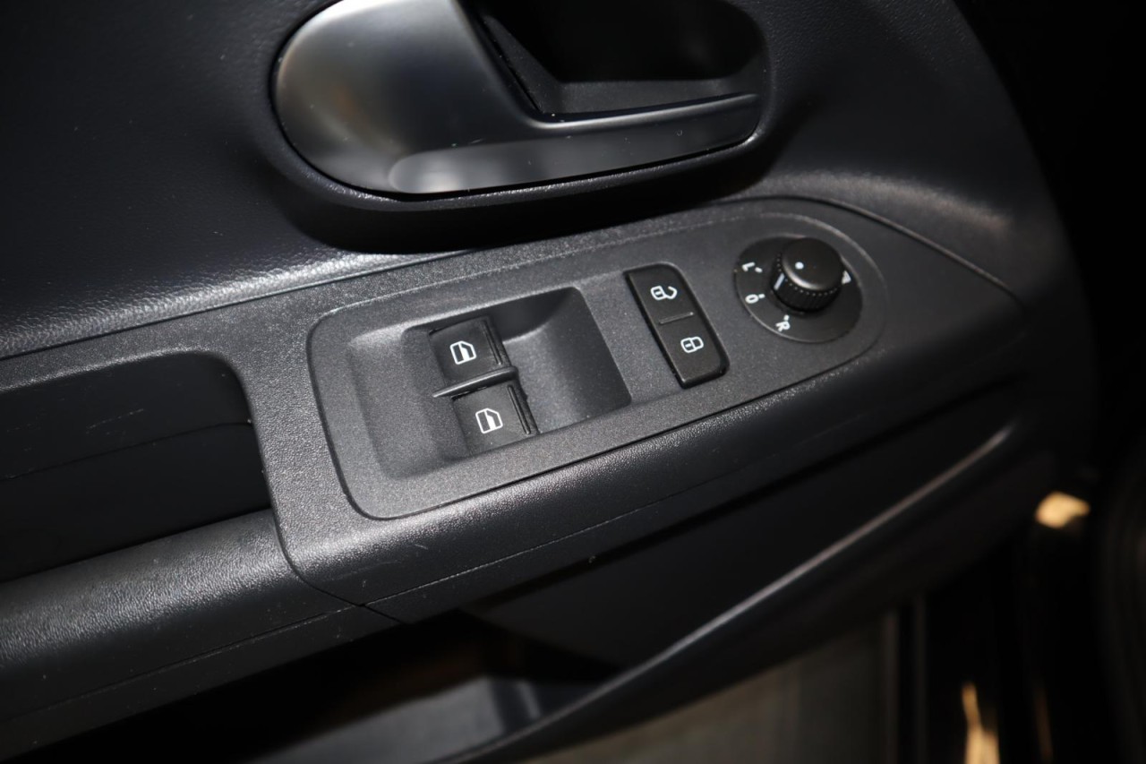 up! 1,0 move up! (DAB+Klima+Sitzhzg.) Klima