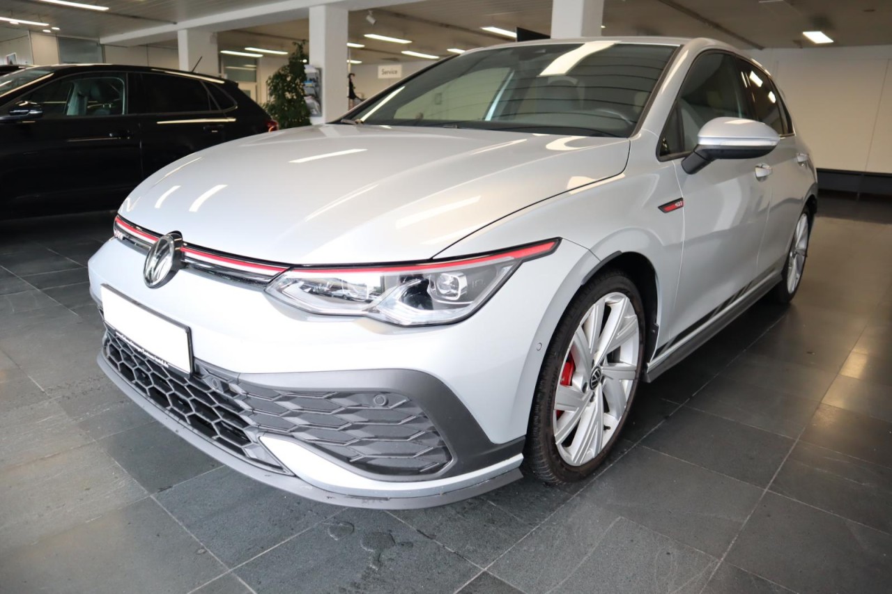 Golf VIII GTI Clubsport 2,0 TSI DSG (IQ-Light+Navi+RearView)