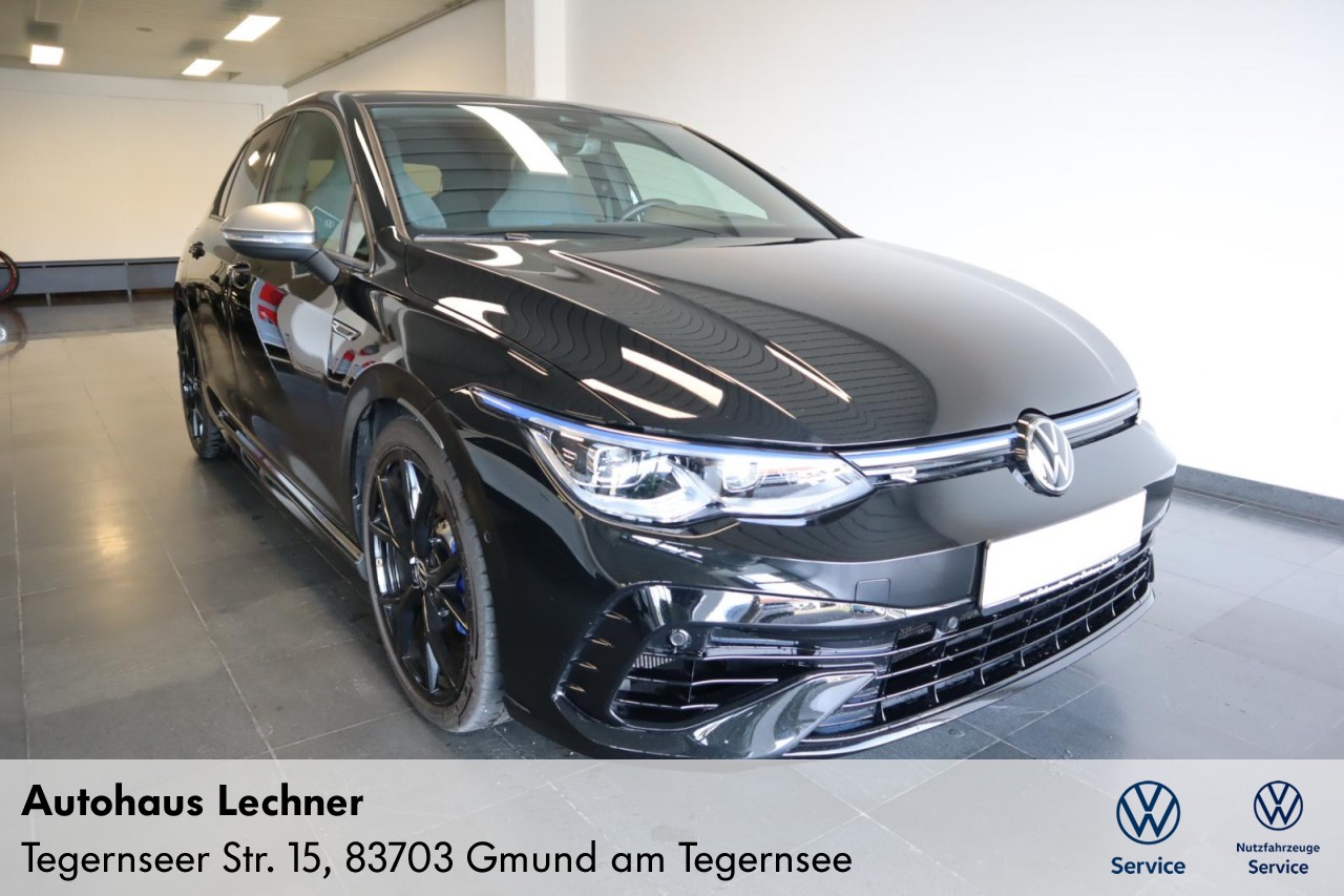 Golf VIII R 2,0 TSI DSG 4Motion (LED+DCC+RearView)