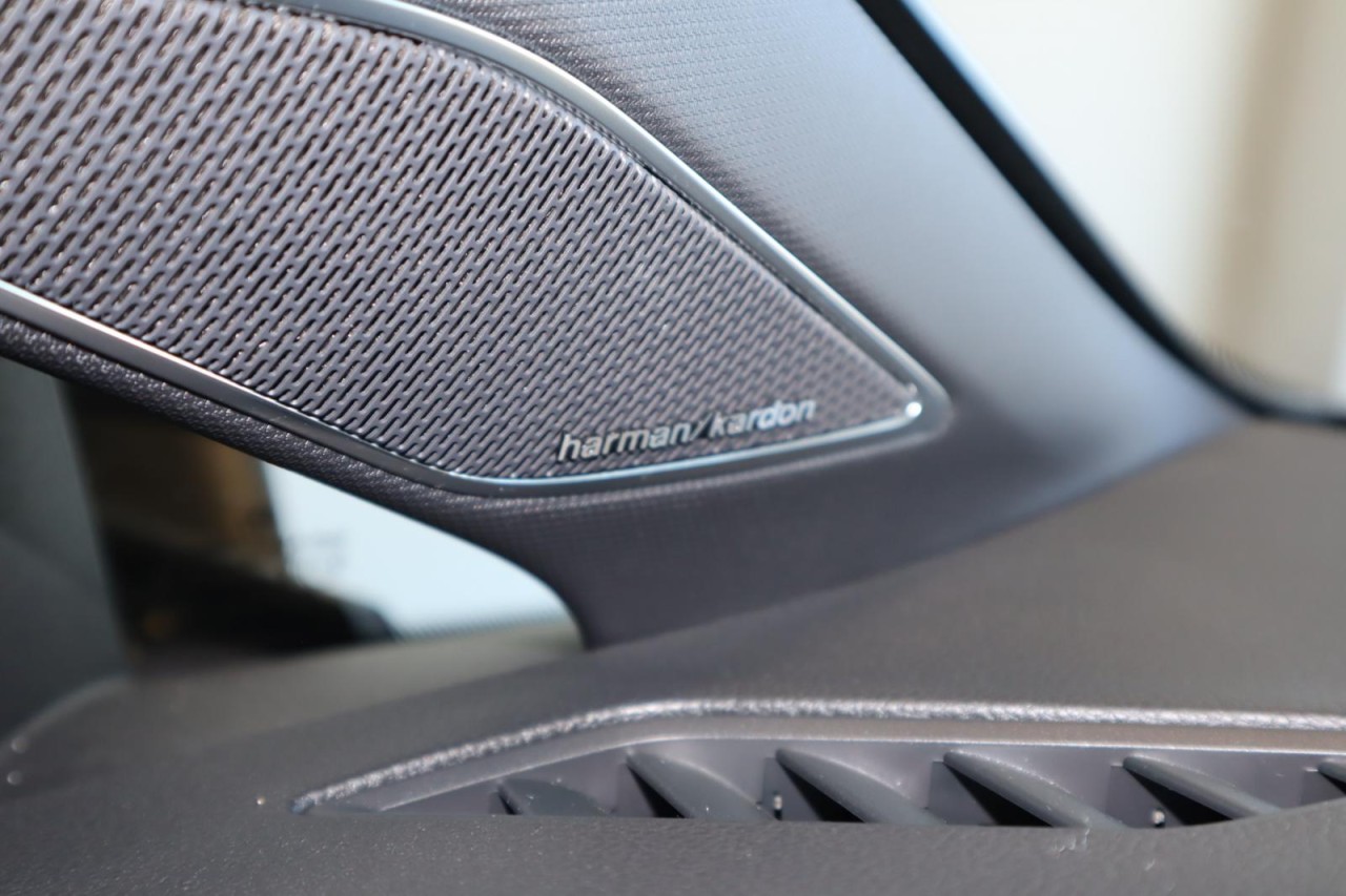 Golf VIII GTI 2,0 TSI DSG (AHK+LED+Navi) Klima