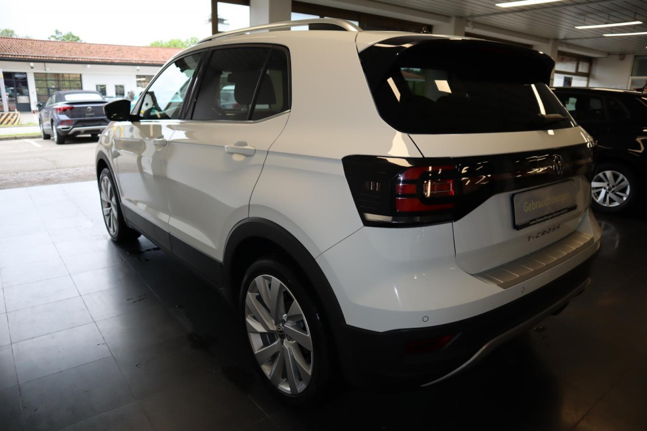 T-Cross 1,0 TSI DSG Style (AHK+LED+Sitzhzg.)