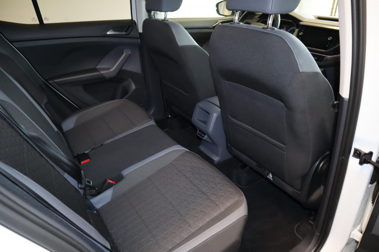 T-Cross 1,0 TSI DSG Style (AHK+LED+Sitzhzg.)