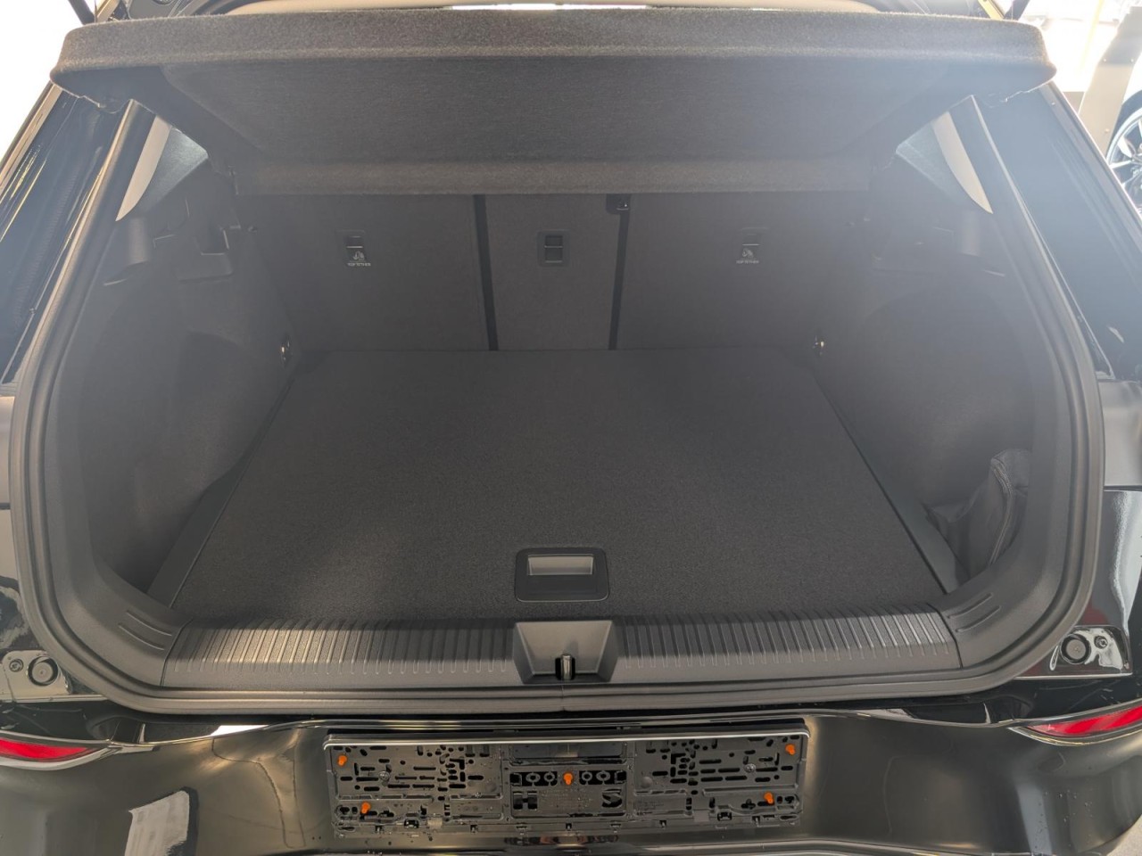 T-Roc 1,5 eTSI DSG Energy (LED+ACC+RearView)