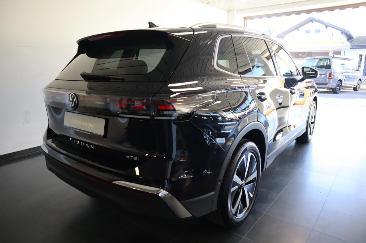 Tiguan 1.5 eTSI DSG Elegance mit Anschlussgarantie