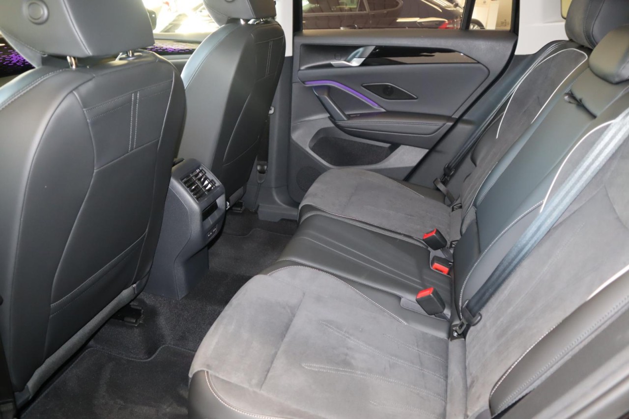 Tiguan 1.5 eTSI DSG Elegance mit Anschlussgarantie