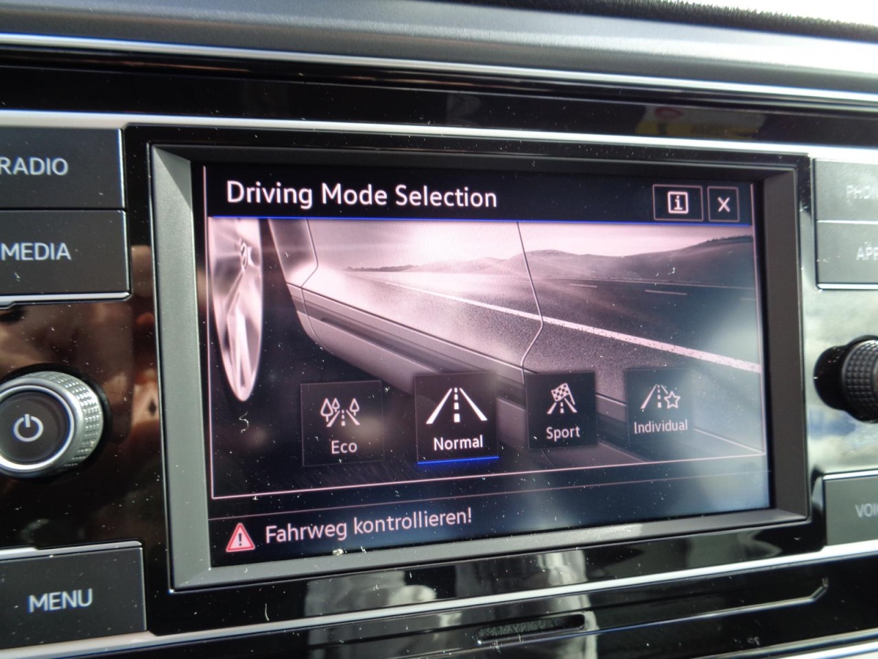 T-Roc Cabriolet 1,5 TSI R-Line (AppConnect.+PDC+LED)