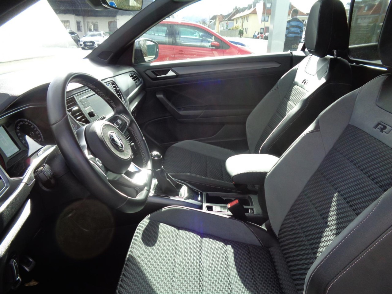 T-Roc Cabriolet 1,5 TSI R-Line (AppConnect.+PDC+LED)