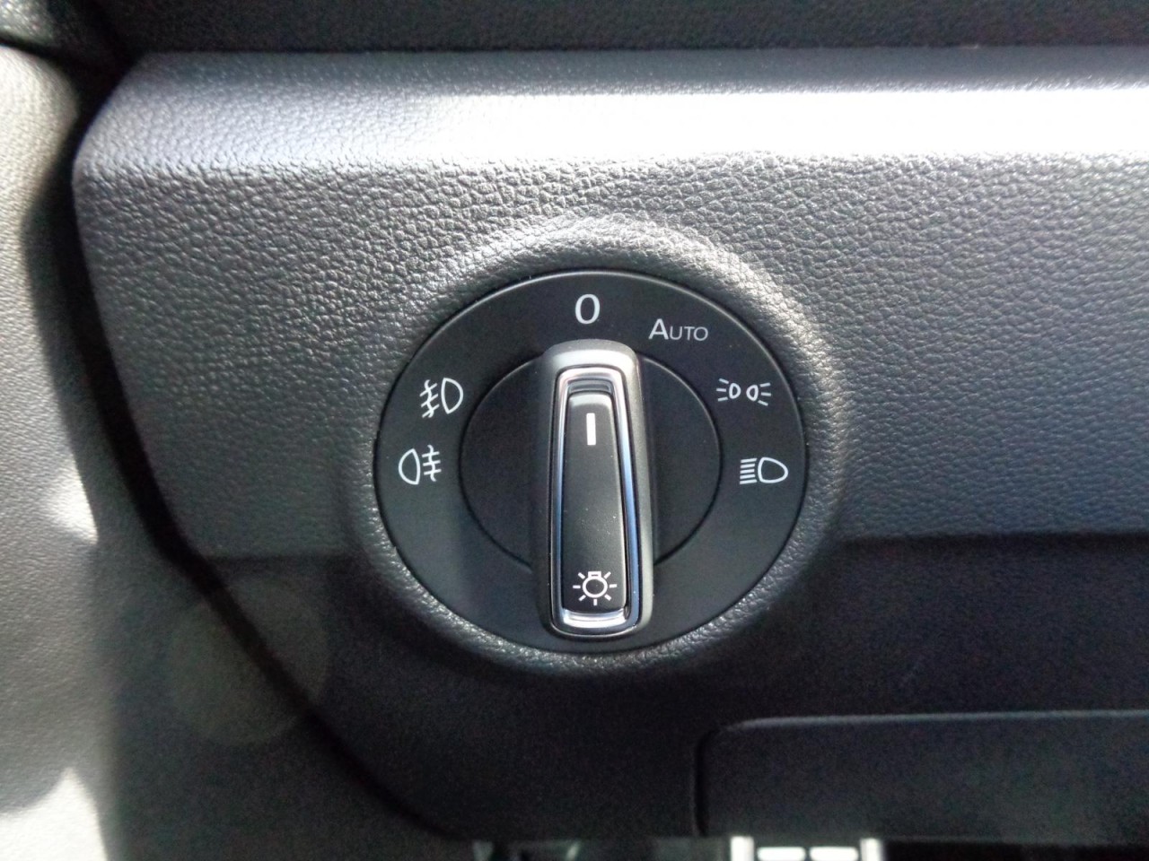 T-Roc Cabriolet 1,5 TSI R-Line (AppConnect.+PDC+LED)