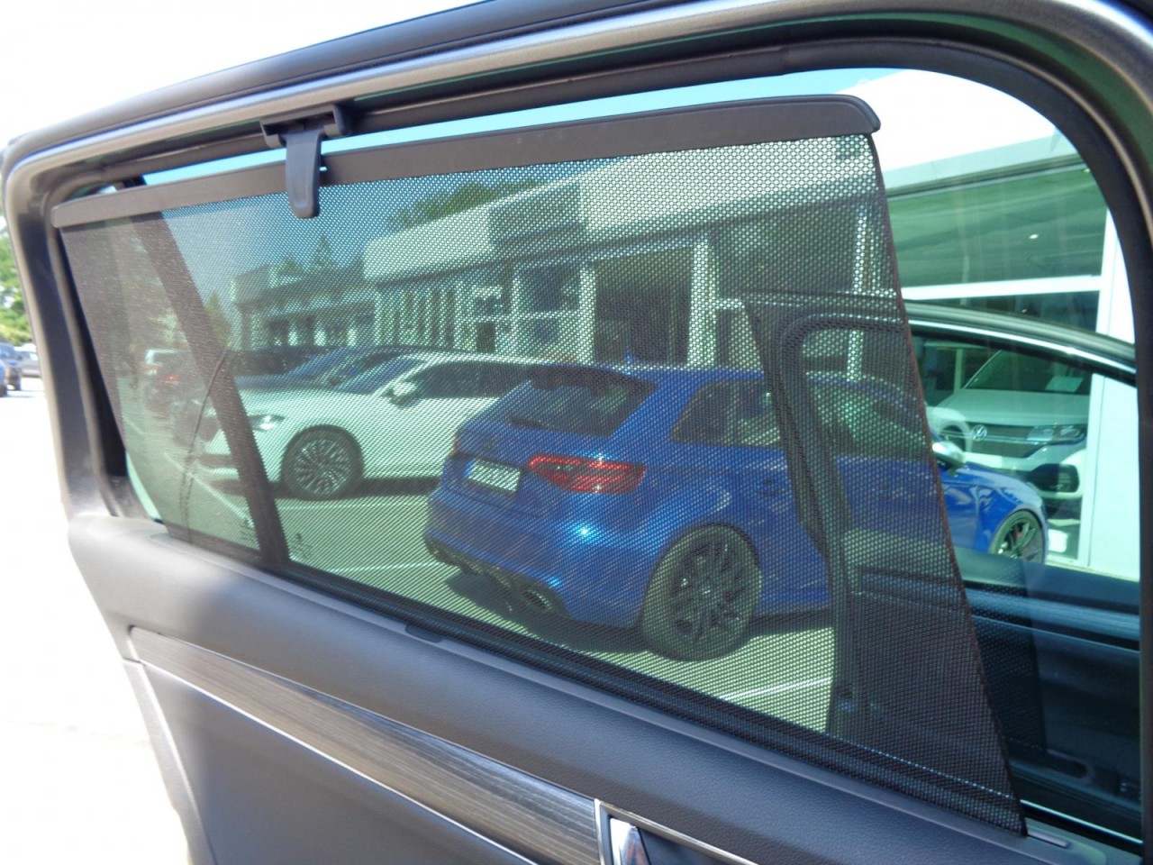 Superb Combi 2,0 TSI DSG ( Navi,Parklenkassi,Travellerpaket,ACC)