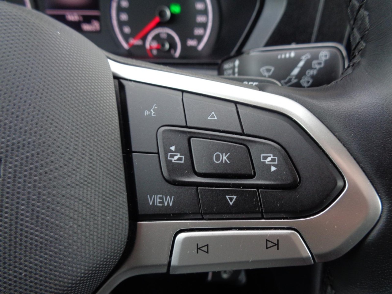 Caddy Cargo 2.0 TDI DSG (NAVI+LED+Sitzh.+RearView+Standh.)