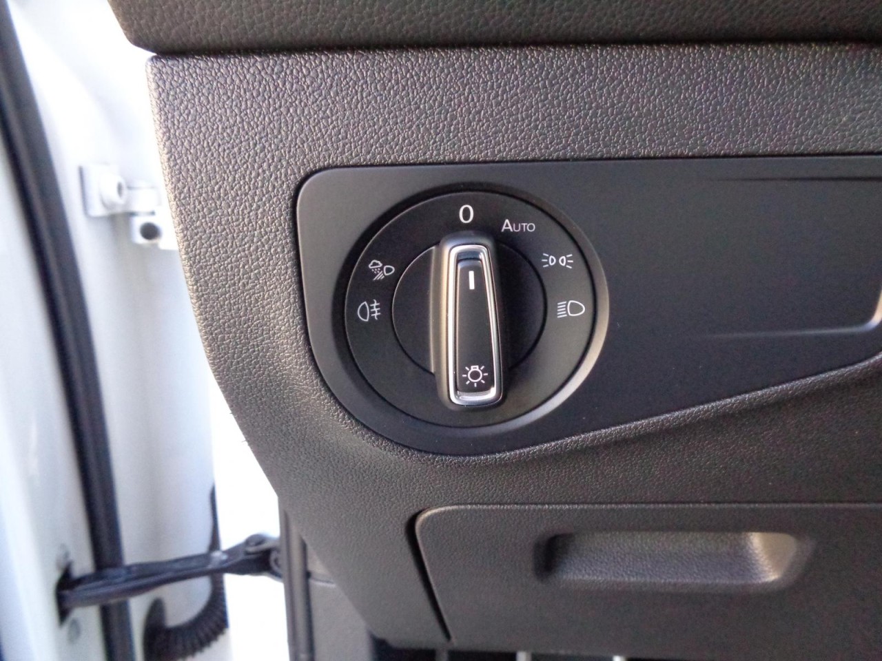 Tiguan 2,0 TSI DSG 4Motion R-Line (AHK+Navi)