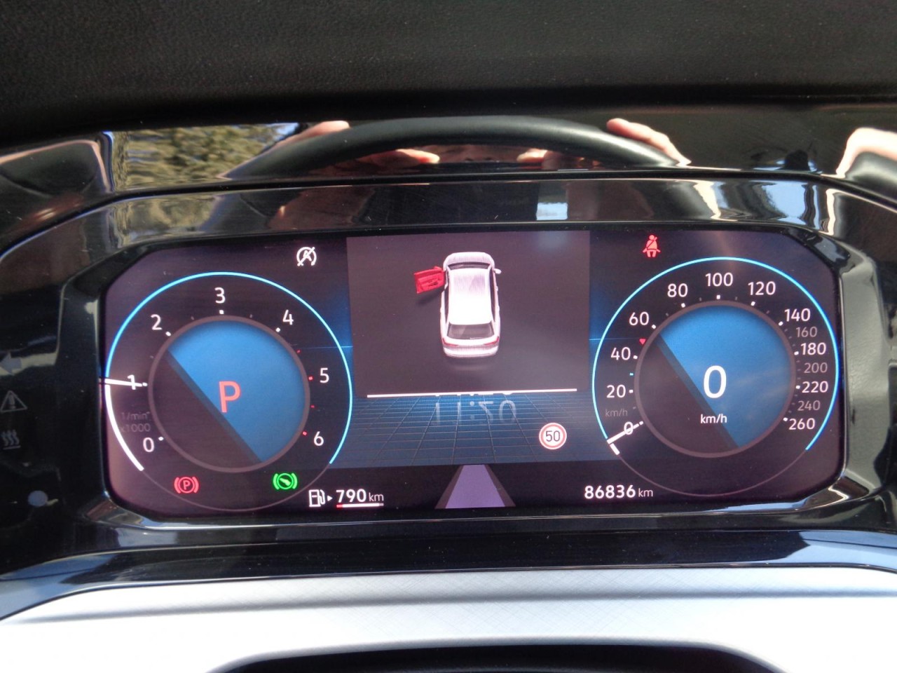 Golf VIII Variant 2.0 TDI DSG Life (Navi, LED, PDC, ACC)