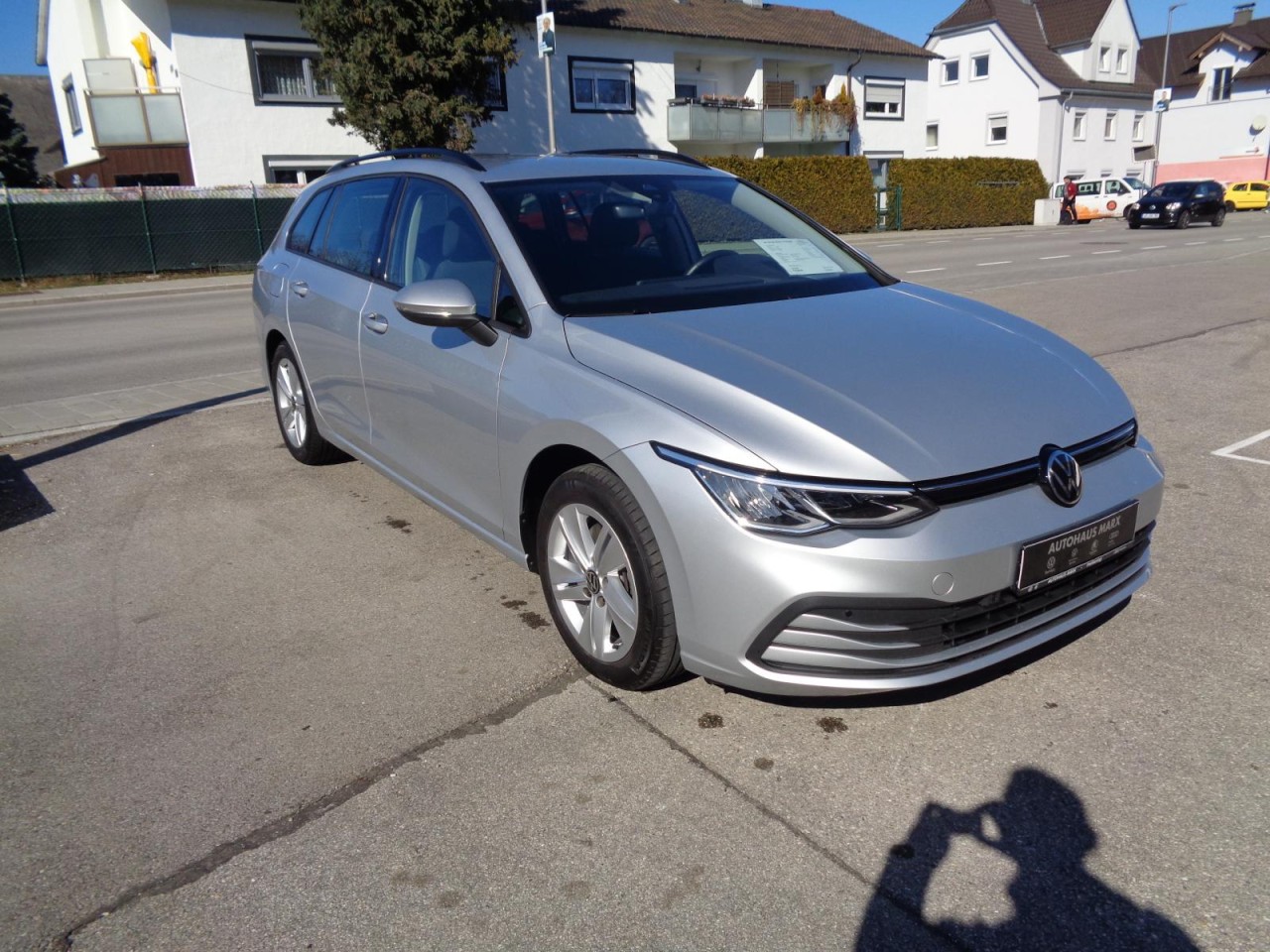 Golf VIII Variant 2.0 TDI DSG Life (Navi, LED, PDC, ACC)
