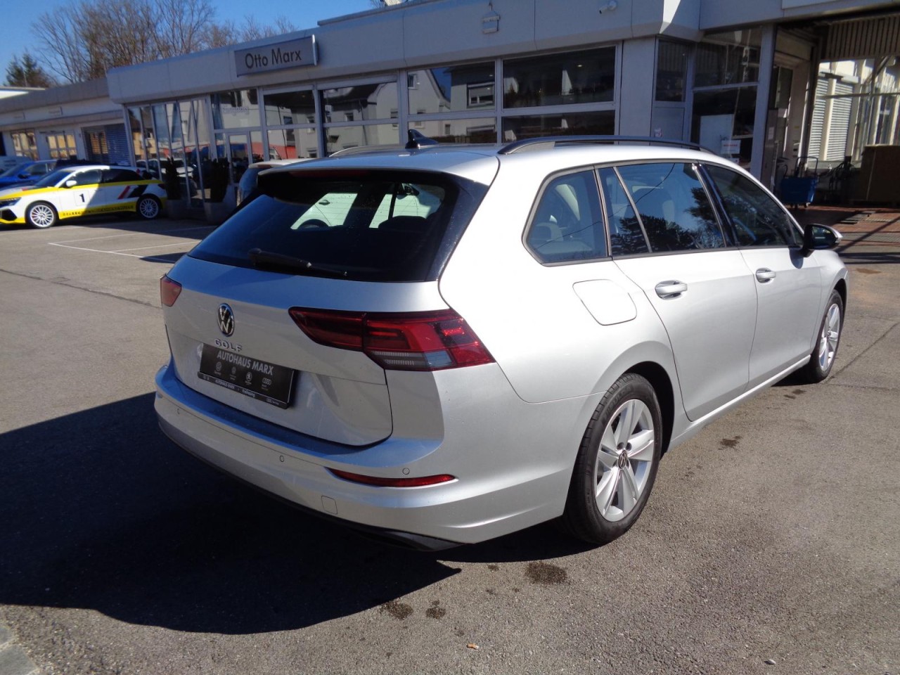 Golf VIII Variant 2.0 TDI DSG Life (Navi, LED, PDC, ACC)