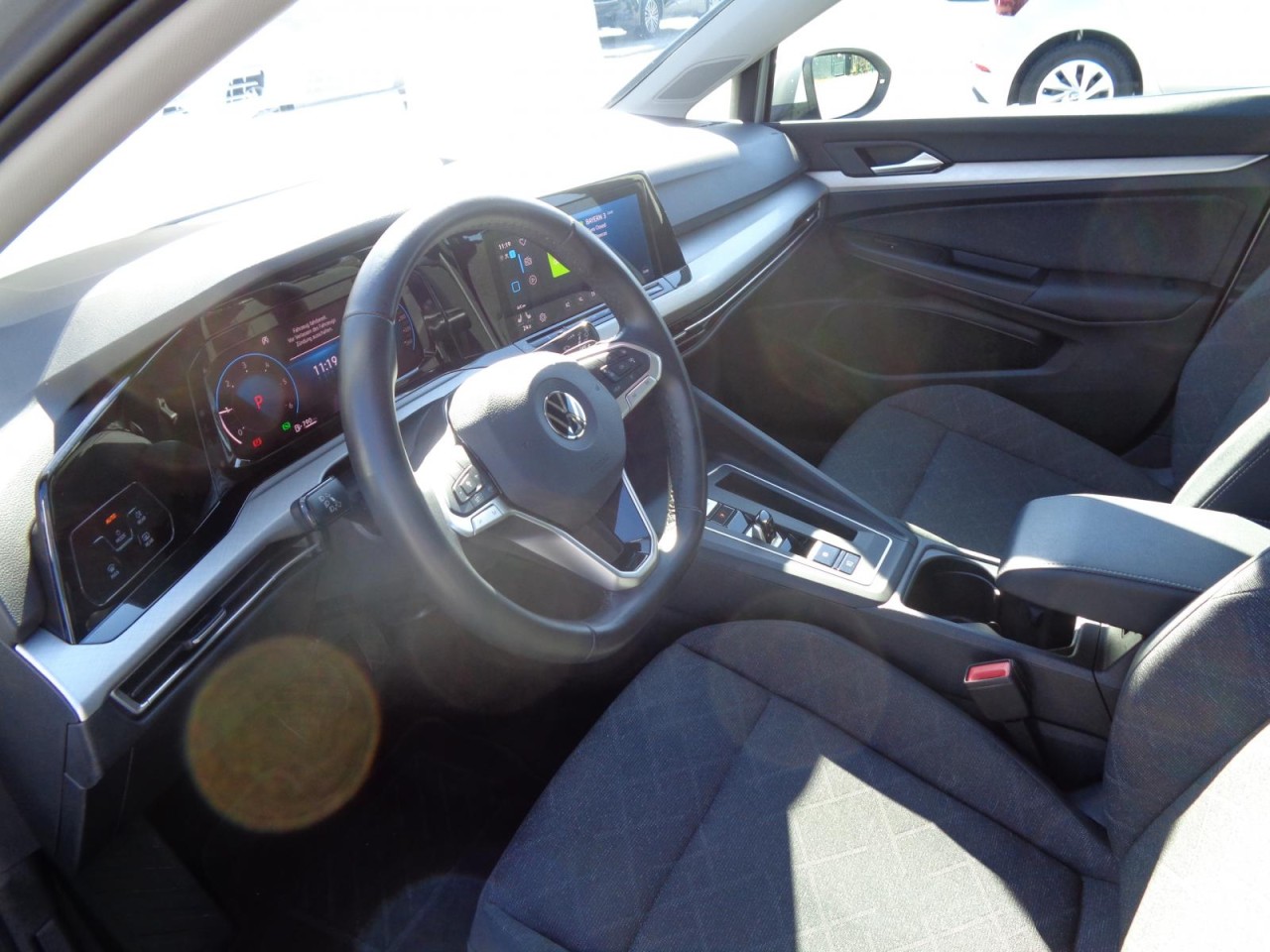 Golf VIII Variant 2.0 TDI DSG Life (Navi, LED, PDC, ACC)