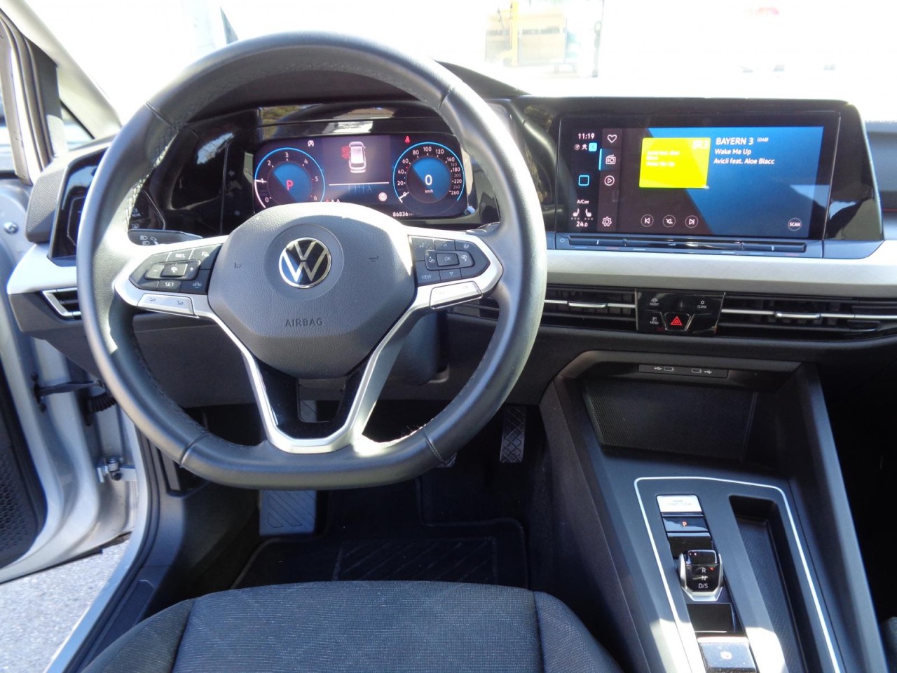 Golf VIII Variant 2.0 TDI DSG Life (Navi, LED, PDC, ACC)