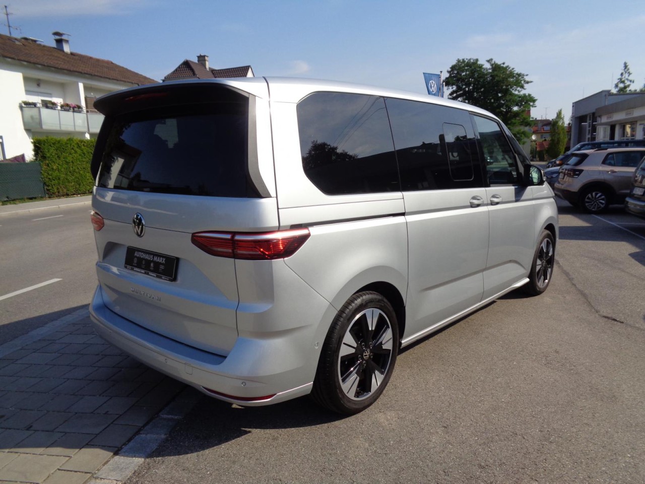 Multivan T7 Life KÜ 2,0 TDI DSG (Matrix+Navi+Standhzg.)
