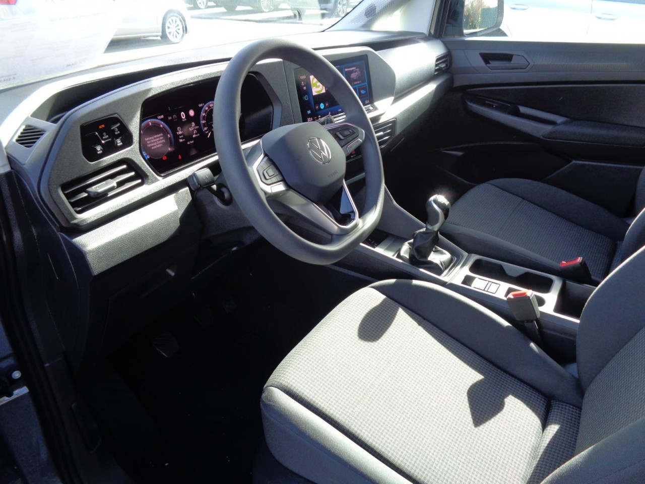 Caddy Basis 2,0 TDI (Sitzhzg.+Klima+RearView)