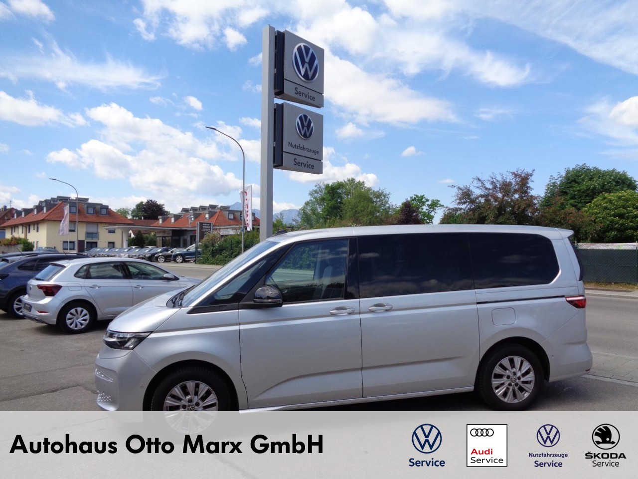 Multivan T7 Life lang 2,0 TDI DSG (7-Sitzer+RearView+ACC)