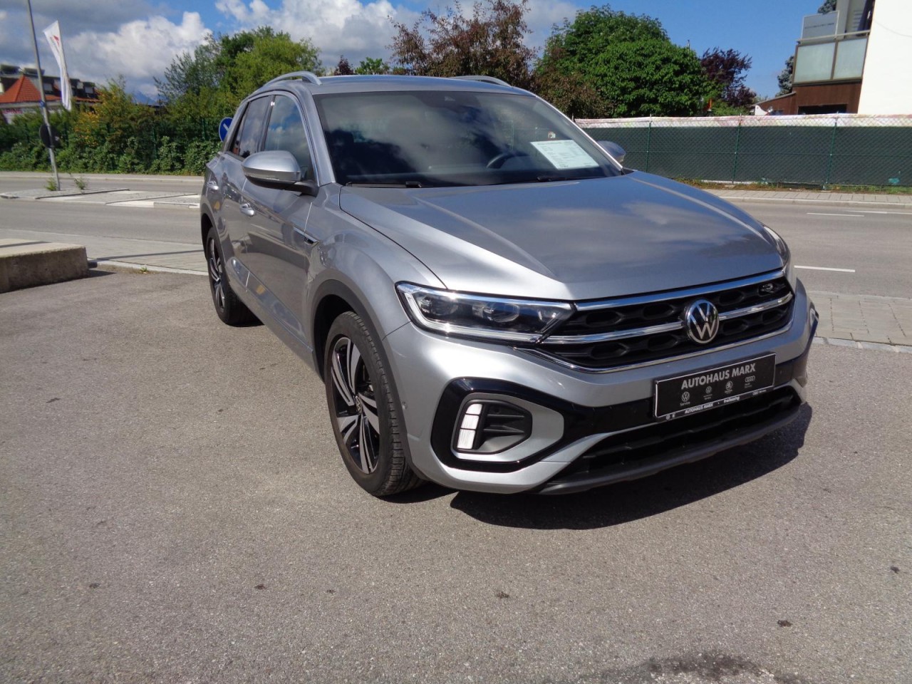 T-Roc 1.5 TSI DSG R-Line (Navi, AHK, ACC, LED)