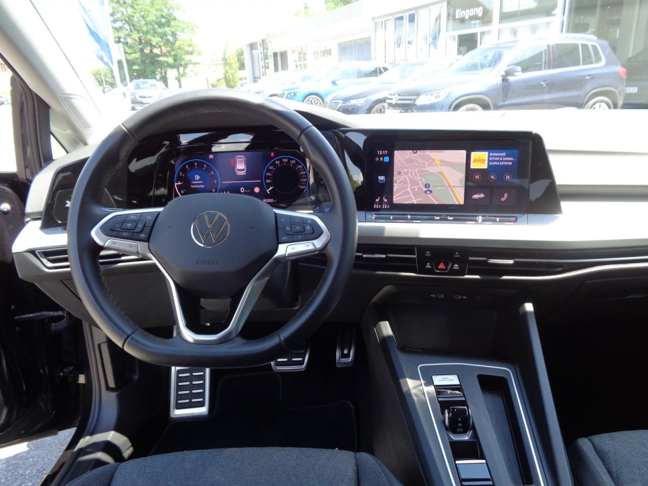 Golf VIII Variant 1.5 eTSI DSG Move (Navi, LED, ACC, PDC)