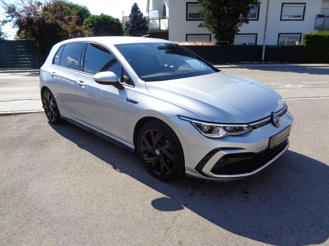 Golf VIII 2.0 TSI DSG R-Line (Navi, LED, ACC, PDC)