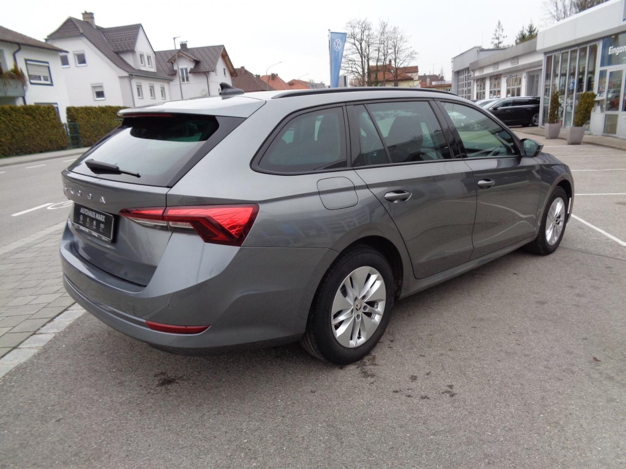 Octavia Combi 2.0 TDI Ambition (AHK, Navi, LED, PDC)