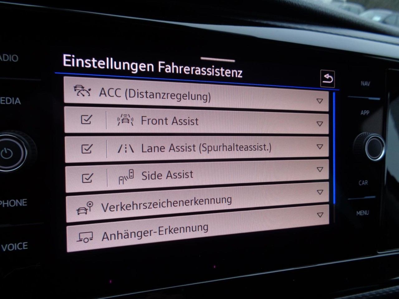 T6 California T 6.1 Beach Camper Edition 2,0 TDI DSG (Navi+RearView)