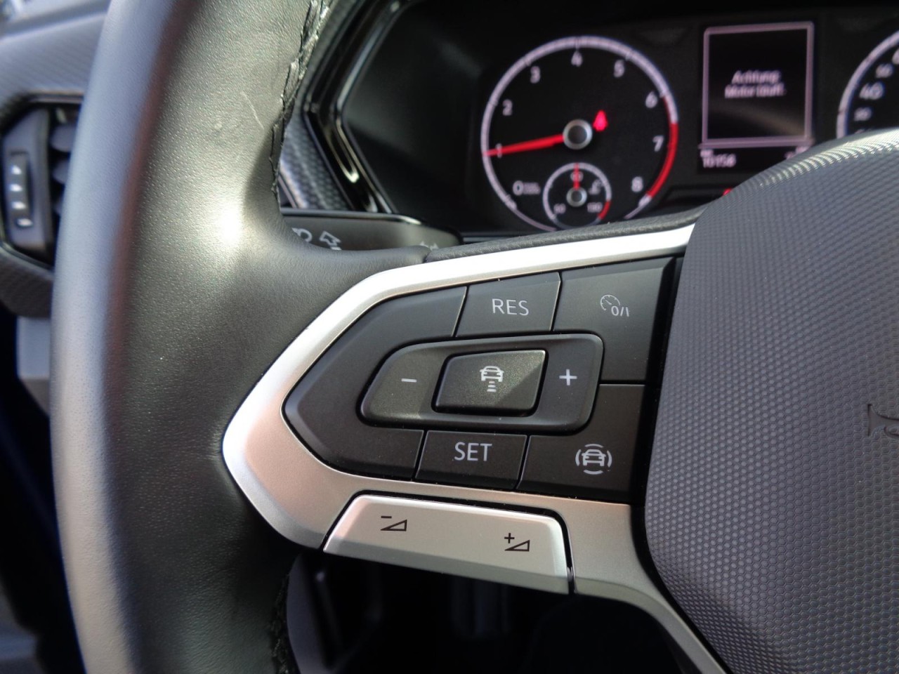 T-Cross 1,0 TSI (ACC+AppConnect,DAB+) Klima