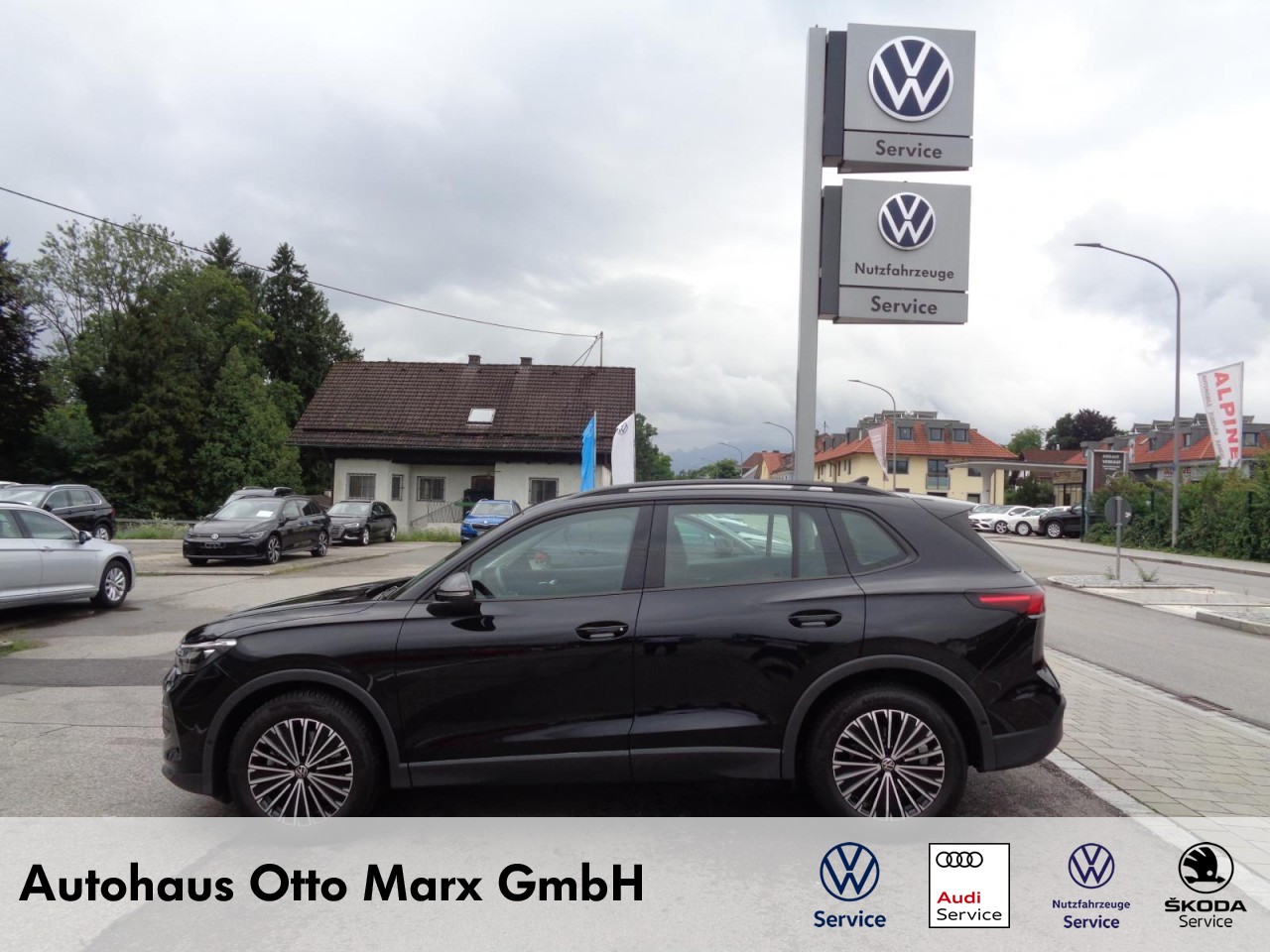 Tiguan 2,0 TDI DSG Life (Navi+LED+AHK+RearView)