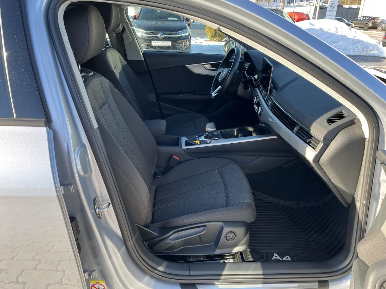 A4 Avant 40 2.0 TDI quattro S -Tronic (Navi+MatrixLED+R-Kamera+AHK)