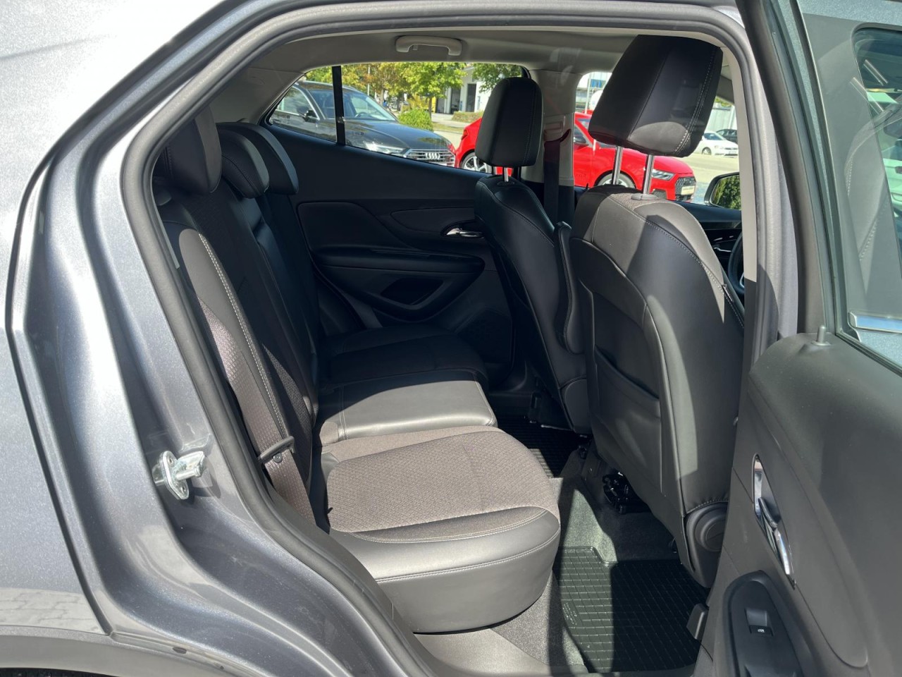 Mokka 1,6 D Innovation (R-Kamera+Sitzh.+Navi)