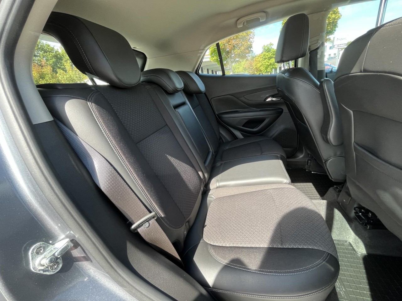Mokka 1,6 D Innovation (R-Kamera+Sitzh.+Navi)