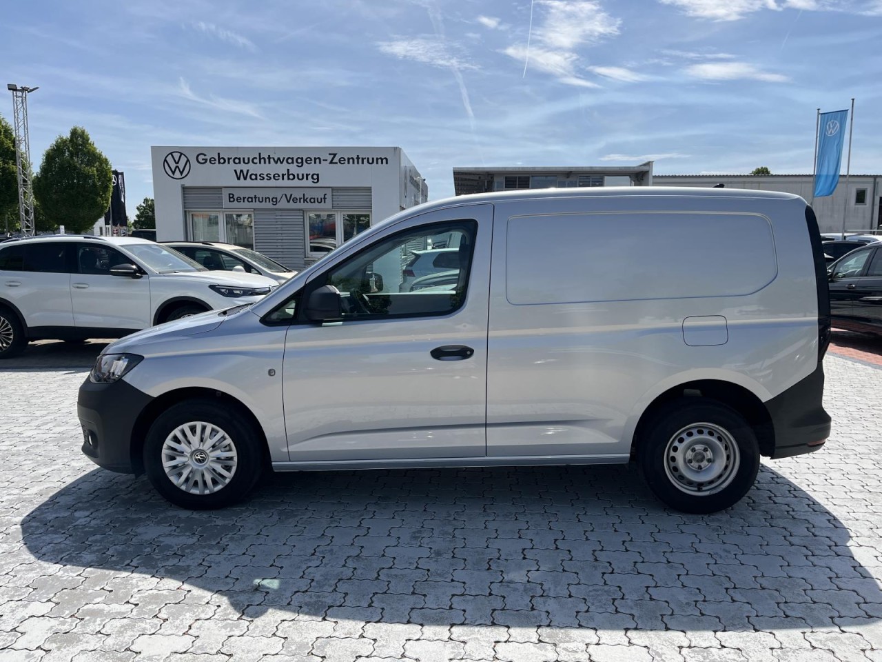 Caddy Cargo 2.0 TDI (PDC+Klima+Navi+RearView)
