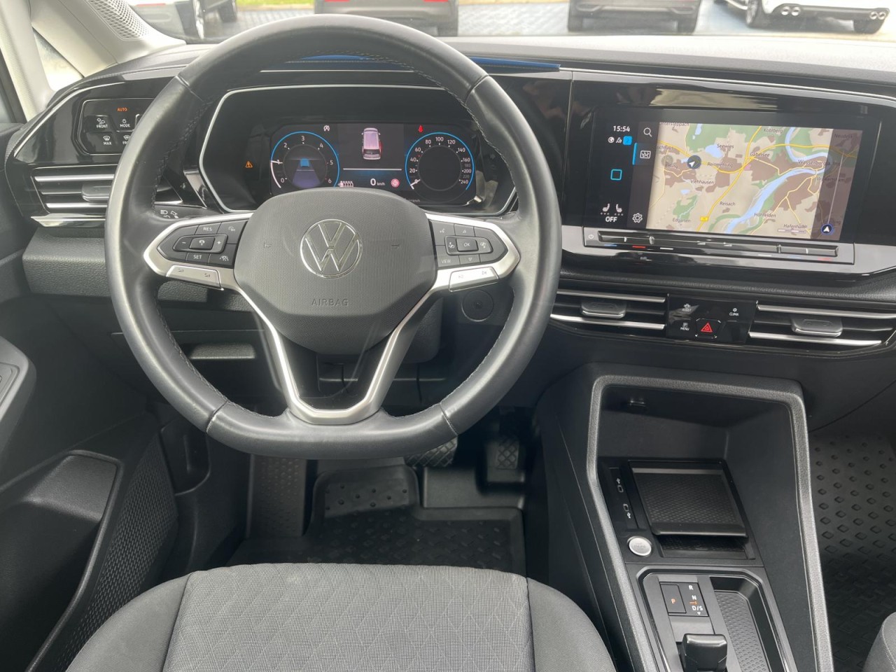 Caddy Life 2,0 TDI DSG(LED,Navi,AHK) Klima Navi