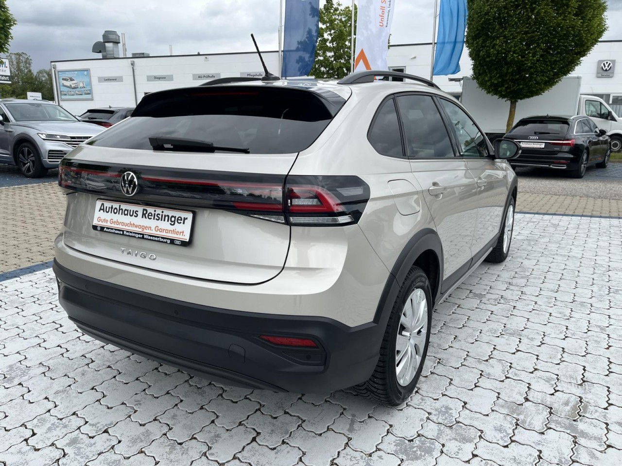 Taigo 1.0 TSI Move DSG (IQLight+NAVI+APP+AHK+ACC+RearView)