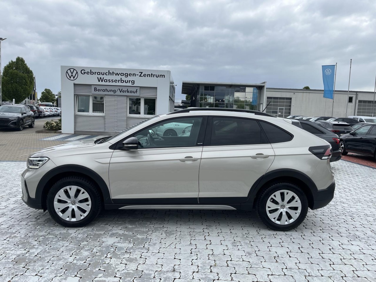 Taigo 1.0 TSI Move DSG (IQLight+NAVI+APP+AHK+ACC+RearView)