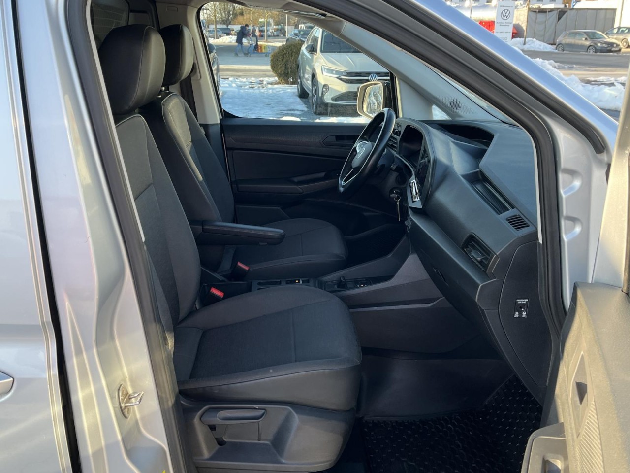 Caddy 2.0 TDI DSG Cargo (LED+Sthzg.+Navi+PDC)